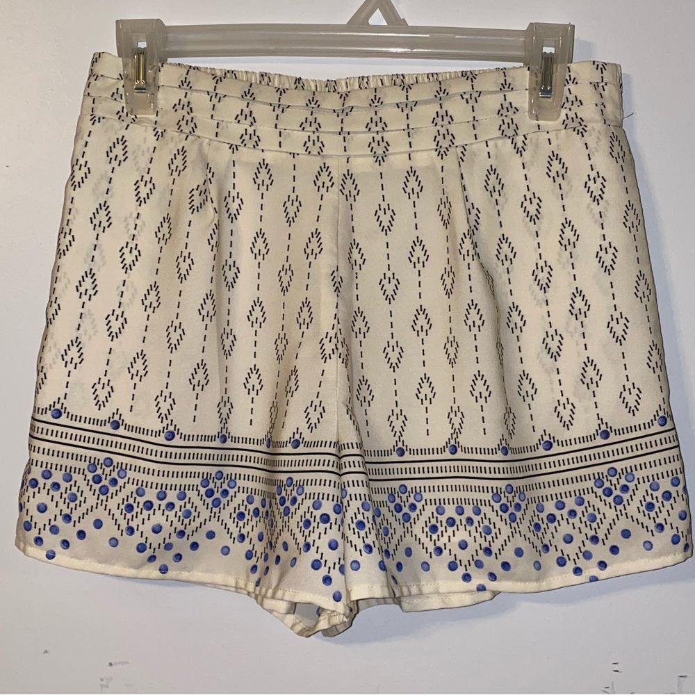 Print shorts